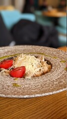 spaghetti with shrimp, tomatoes and seafood