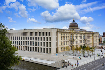 Berliner Schloss Humboltforum Berlin Deutschland Fernsehturm Berliner Dom Humbolt Forum   © modernmovie
