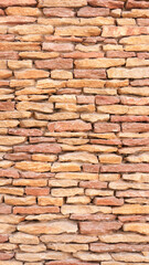 Pared de ladrillos de piedras irregulares