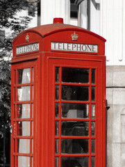 Obraz premium red telephone box