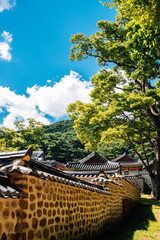 Fototapeta na wymiar Namhansanseong Haenggung, Korean traditional architecture in Gwangju, Korea