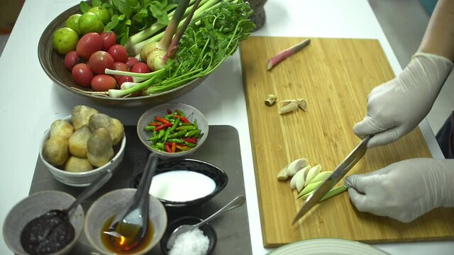 
It's not much of a hassle to make Tom Yum Goong delicious in a Thai style. A few mixed herbs, roughly chopped, prepared. to wait for them to be put into the boiling pot in order to turn out delicious