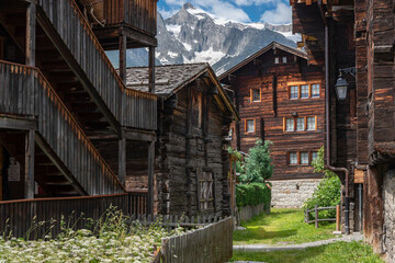 Fototapeta na wymiar Historic center of Bellwald with typical Valais wooden houses