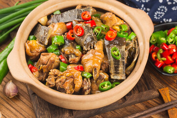 Delicious Chinese cuisine, soft shelled turtle stewed with chicken pot