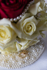 rings and rose
