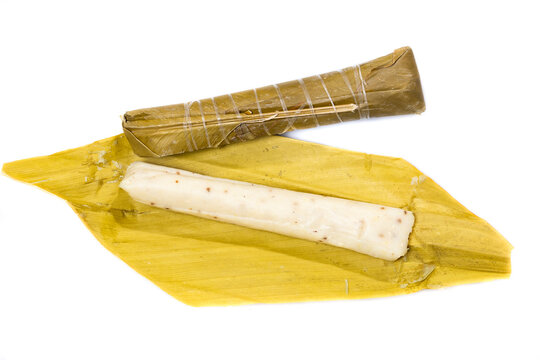 White Corn Buns with coconut flavor - Food of indigenous origin based on corn dough
