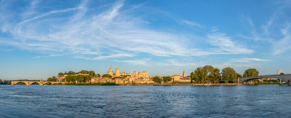 Obraz premium The Pont Saint-Benezet or Pont d'Avignon, a medieval bridge on the Rhone river in the town of Avignon, in southern France