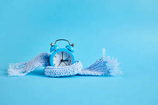 Clock changing from summer to winter time.
