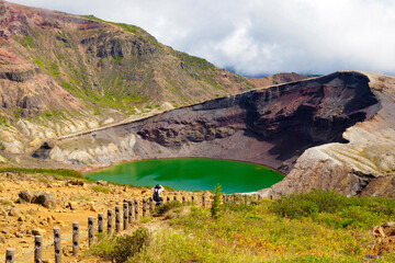 蔵王の御釜 宮城県
