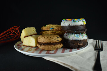 Bombones, Budines, Alfajores con dulce de leche