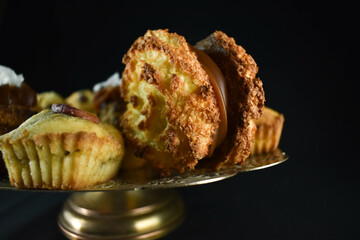 reposteria, bombones con dulce de leche y chocolate