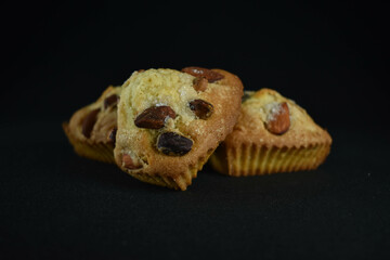 reposteria, bombones con dulce de leche y chocolate