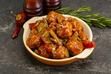 Meat ball in tomato sauce