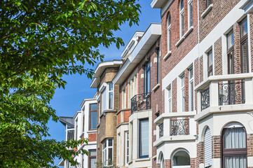 Facade architecture immobilier logement maison Bruxelles quartier Woluwé saint lambert - obrazy, fototapety, plakaty