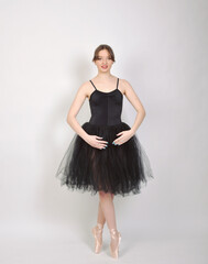 junge ballerina tänzerinn frau teen weißer hintergrund isoliert pose studio ballett © fotoak80