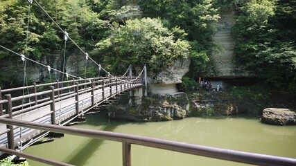 Fototapeta premium 渓谷（塔のへつり）