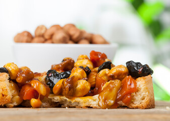 wheat tartlet with nuts