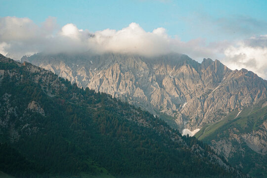 Beautiful view of mountains under the sky with clouds in Sonamarg, Kashmir, India