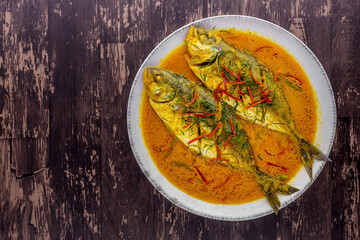 Fish in Red Curry-Fried