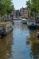 Fototapeta na wymiar Channels of Amsterdam
