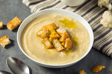 Healthy Homemade Cauliflower Soup
