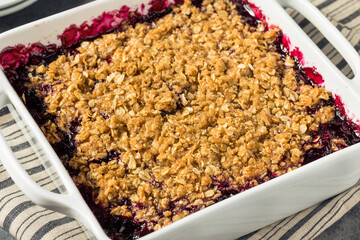 Homemade Berry Crumble Dessert
