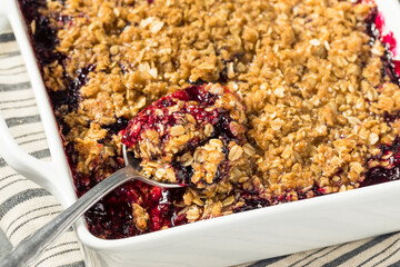 Homemade Berry Crumble Dessert