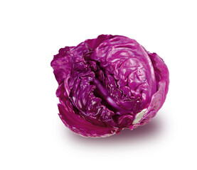 Fototapeta premium Lombarda sobre fondo blanco. red cabbage on white background