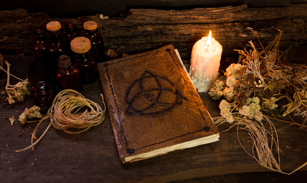 set of objects symbols of esoteric rituals