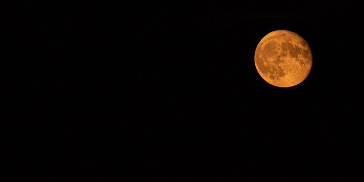 lune, moon, ciel, nuage, nuit, fonc&eacute;, lumi&egrave;re, soleil, orage, bleu, complet, nuageux, noir, nature, m&eacute;t&eacute;o, clair de lune, espace, lunaire, &eacute;clipse, orageux, abstrait, lune rose, lune orange, astronomi