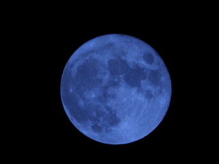 中秋の名月　満月