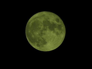 中秋の名月　満月