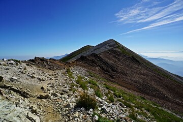 Fototapeta premium 白馬連峰 三国境から小蓮華岳に向かって続く稜線