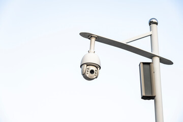 Artificial intelligence monitoring system of road side in modern city