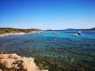 Insel Tavolara Sardinien - Naturparadies und Traumstrände mit rosa Sand