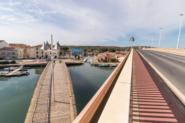 Obraz premium Port La Nouvelle , son port de plaisance et ses canaux
