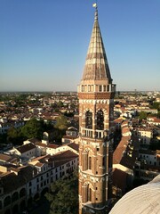 Obraz premium Basilica of Saint Anthony of Padua (Basilica di Sant'Antonio di Padova): detail of the bell tower seen from the Dome and panoramic view of the old town of Padua 