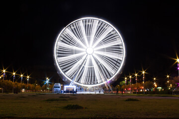 ferris wheel at night