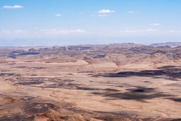 Fototapeta na wymiar Makhtesh Ramon, Ramon Crater near Mitzpe Ramon in the Negev Desert in southern Israel. 
