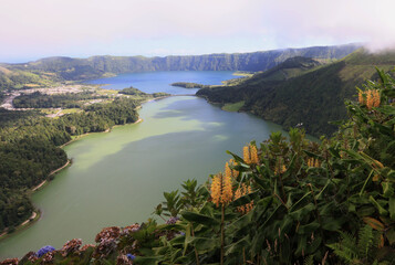 The green and blue lagoon, view from Miradouro da Vista do Rei, Sao Miguel island, Azores - obrazy, fototapety, plakaty