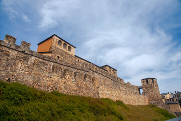 murallas del castillo templario de Ponferrada, España