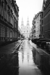 Ulica w deszczu - obrazy, fototapety, plakaty
