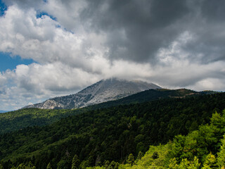 Obraz premium clouds over the mountains