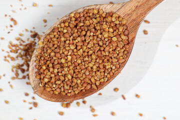 韃靼そば茶（日本の北海道産）と韃靼そば、「ルチン」というポリフェノールが豊富な健康茶