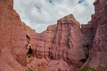 Fototapeta premium Erosión de picos valles calchaquies