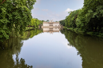 Fototapeta na wymiar Royal Baths Park in Poland