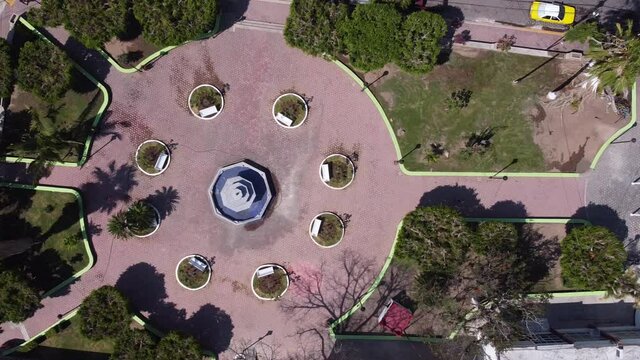 Toma aerea del jardin de las monta&ntilde;as, en autlan de navarro jalisco