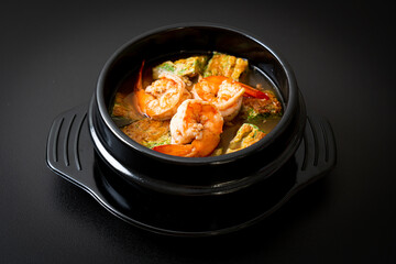 Sour soup made of Tamarind Paste with Shrimps and Vegetable Omelet
