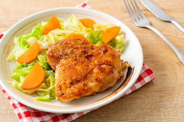 teppanyaki chicken steak with cabbage and carrot