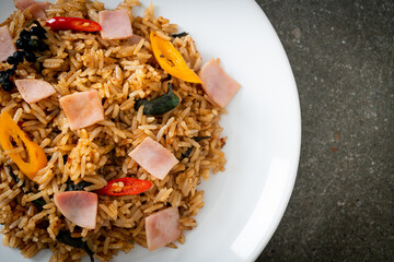 ham fried rice with herbs and spices